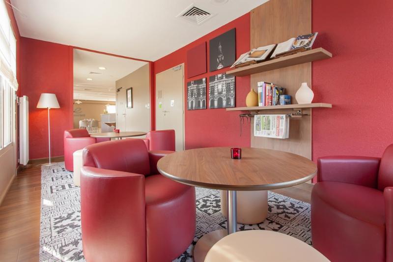 Hotel Inn Design Poitiers Sud エクステリア 写真