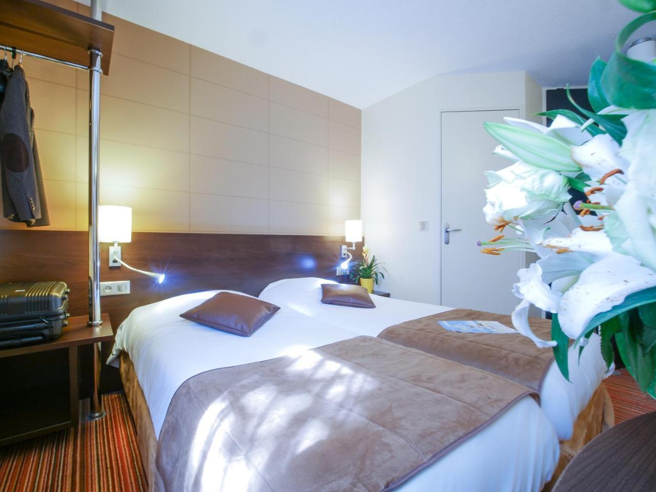 Hotel Inn Design Poitiers Sud エクステリア 写真